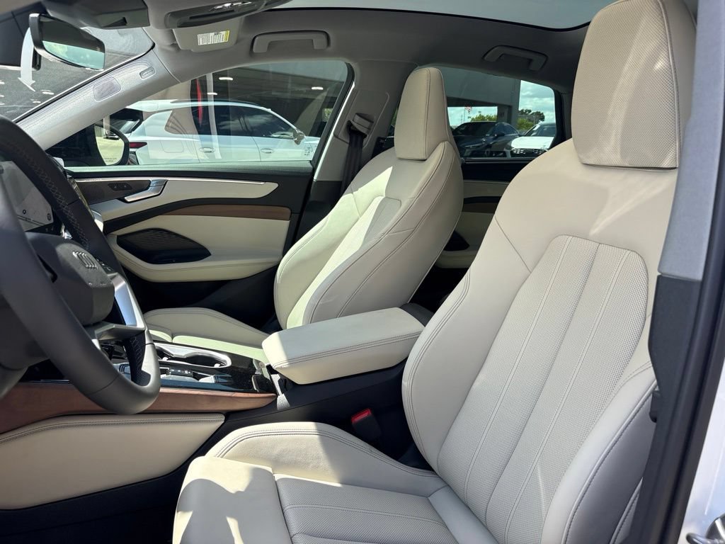 New 2026 Audi A6 Premium Plus AWD/4WD image 11