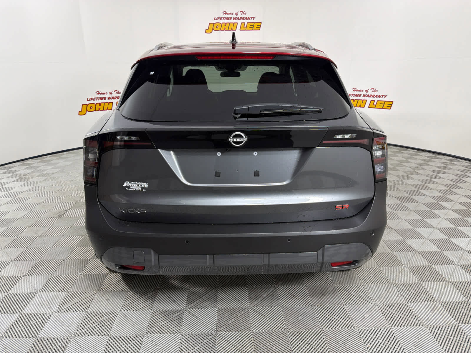 New 2026 Nissan Kicks SR w/ SR Premium Package image 4
