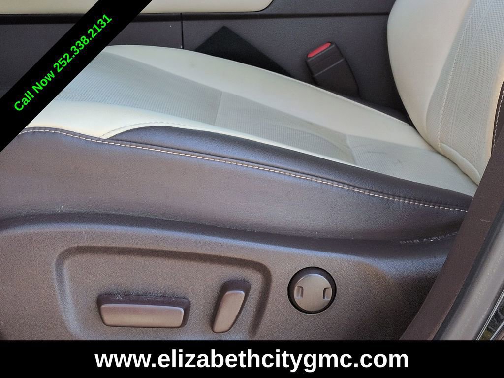 Used 2019 Lexus RX 350 FWD w/ Navigation Package image 23