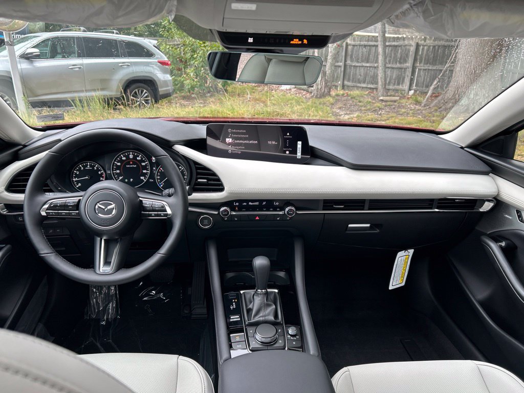 New 2026 MAZDA MAZDA3 2.5 Turbo Sedan w/Premium Plus AWD/4WD image 31