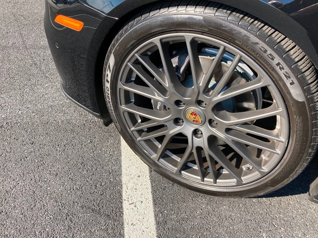 Certified 2023 Porsche Panamera 4 Platinum Edition AWD/4WD image 31