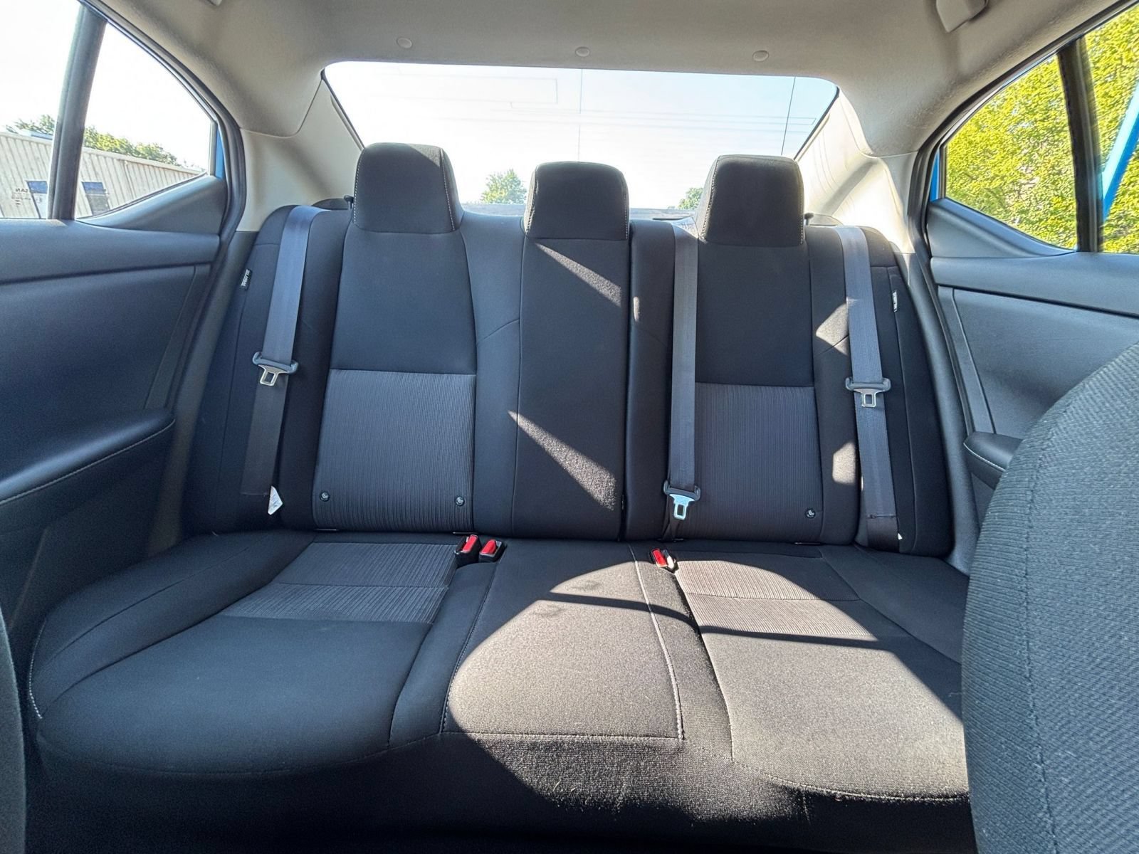 Used 2025 Nissan Sentra SV FWD image 31