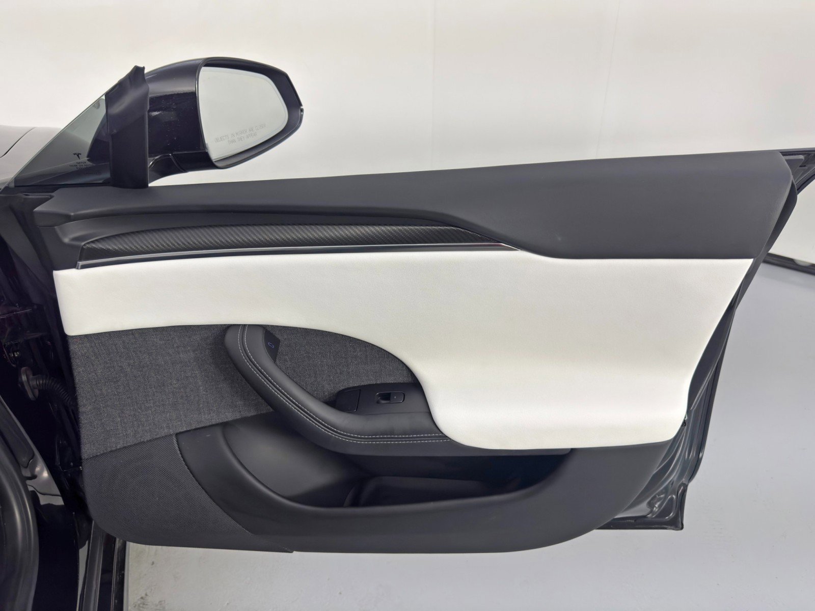 Used 2021 Tesla Model S Plaid AWD/4WD image 45