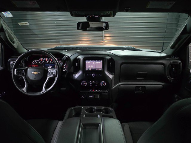 Used 2022 Chevrolet Silverado 2500 Custom w/ Custom Value Package AWD/4WD image 13
