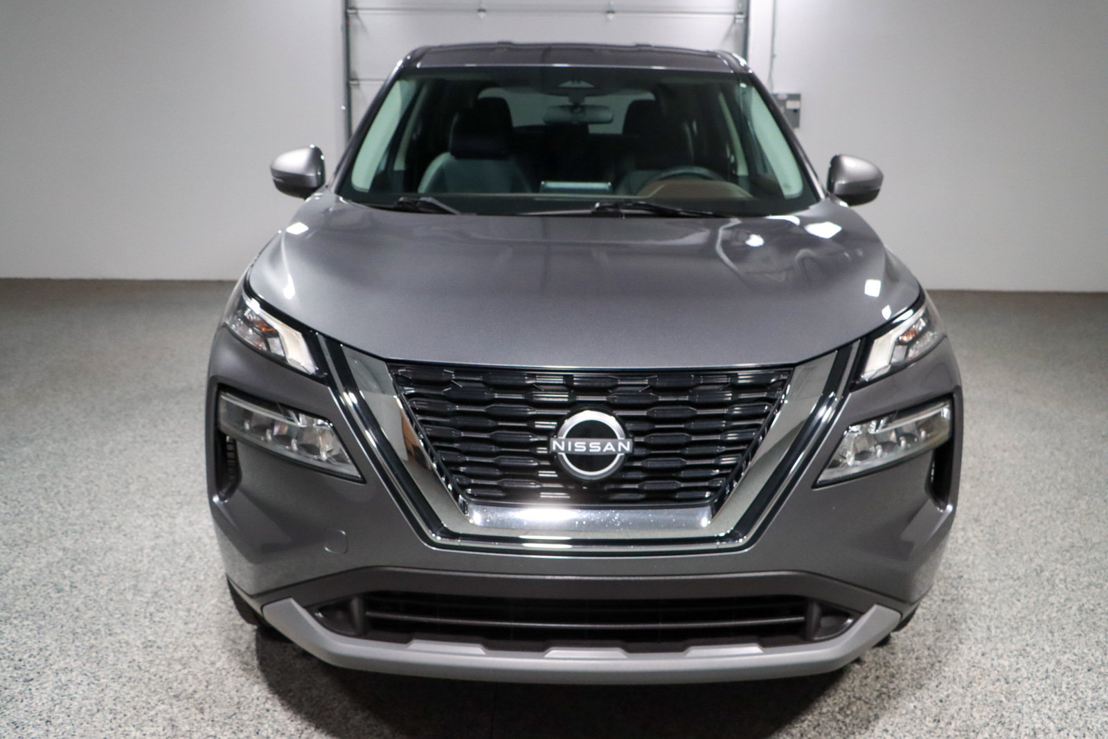 Used 2022 Nissan Rogue SV FWD image 4