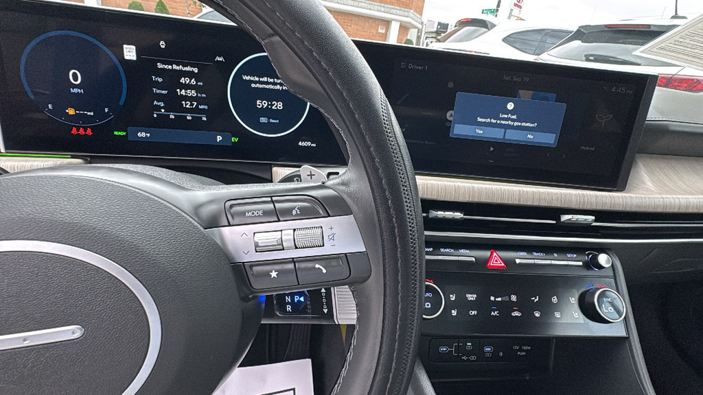 Used 2025 Hyundai Sonata Limited FWD image 15