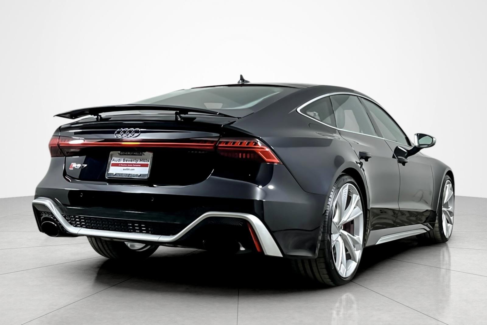 Used 2022 Audi RS 7 Sportback w/ RS 7 Executive Package image 5