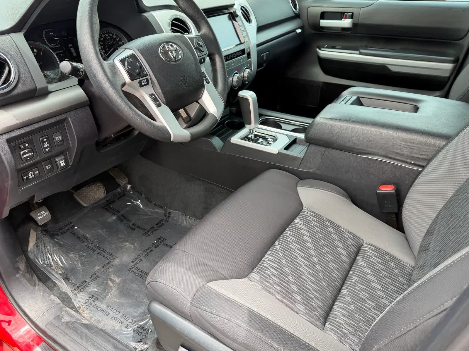 Used 2021 Toyota Tundra SR5 RWD image 2