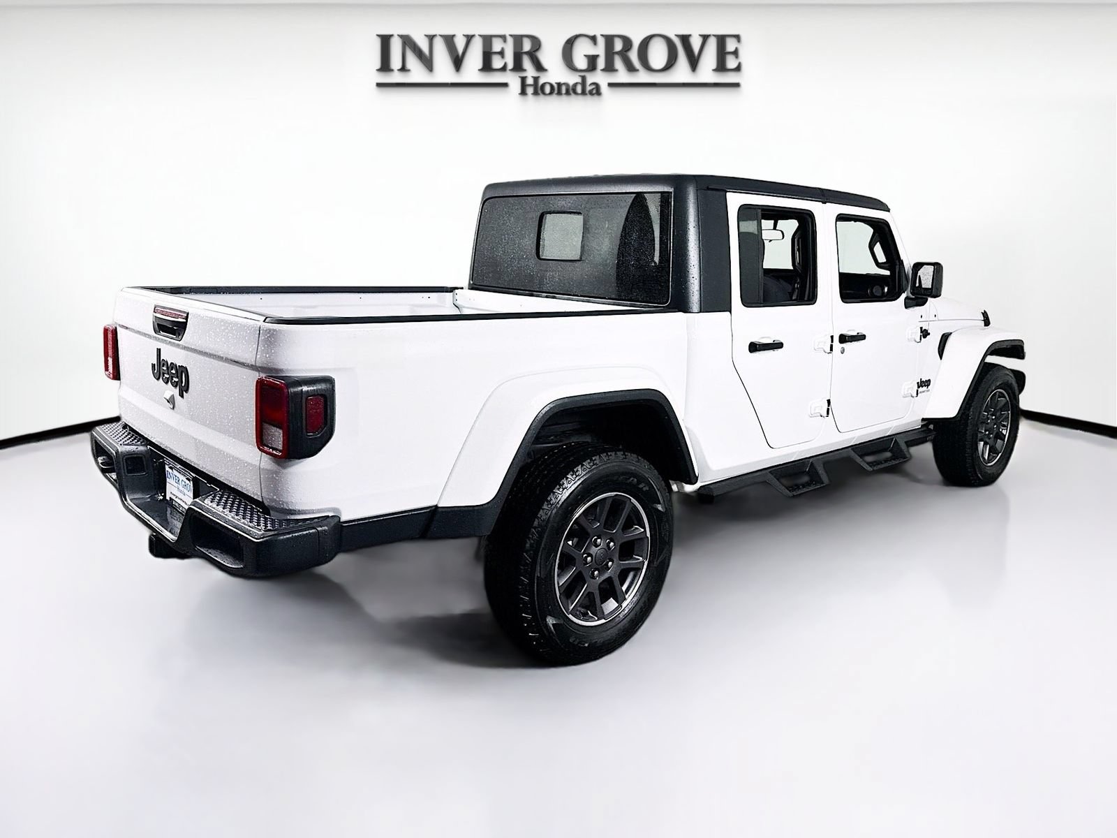 Used 2020 Jeep Gladiator Sport AWD/4WD image 5