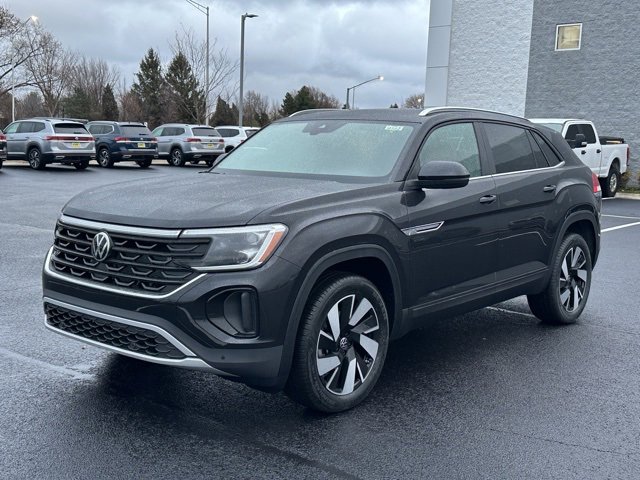New 2026 Volkswagen Atlas Cross Sport SE image 3