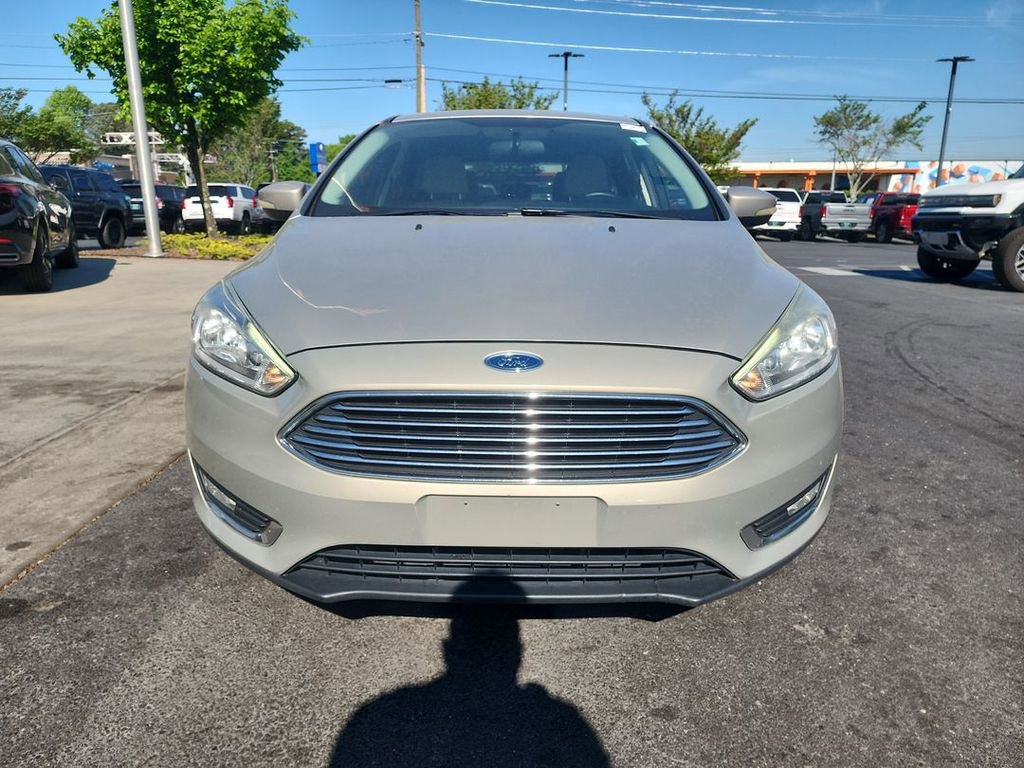 Used 2016 Ford Focus Titanium image 3