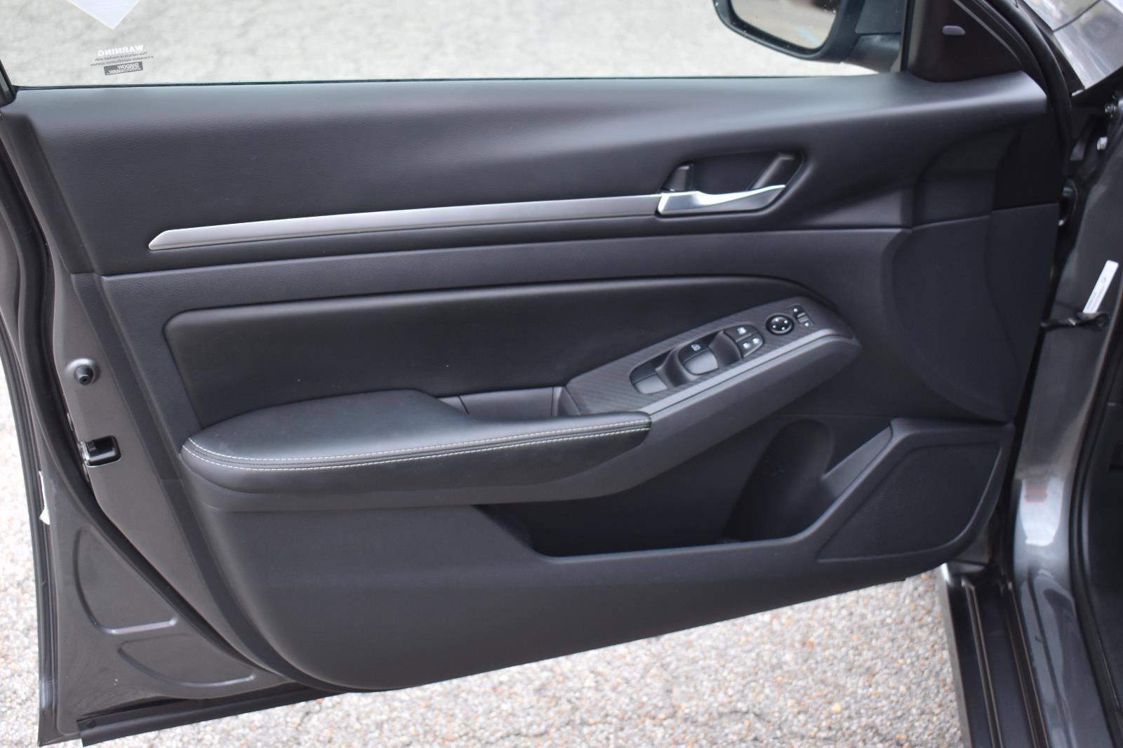 Used 2022 Nissan Altima 2.5 SV FWD image 20