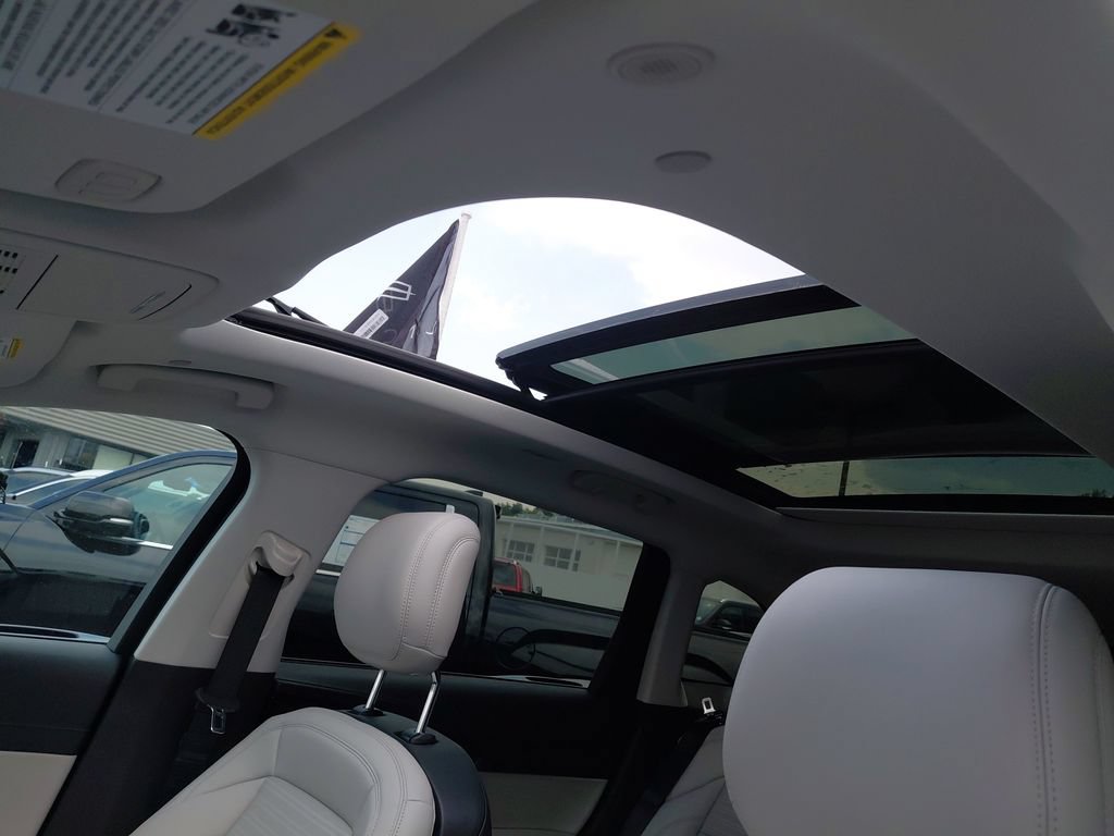 New 2026 Lincoln Nautilus Reserve w/ Jet Appearance Package AWD/4WD image 11