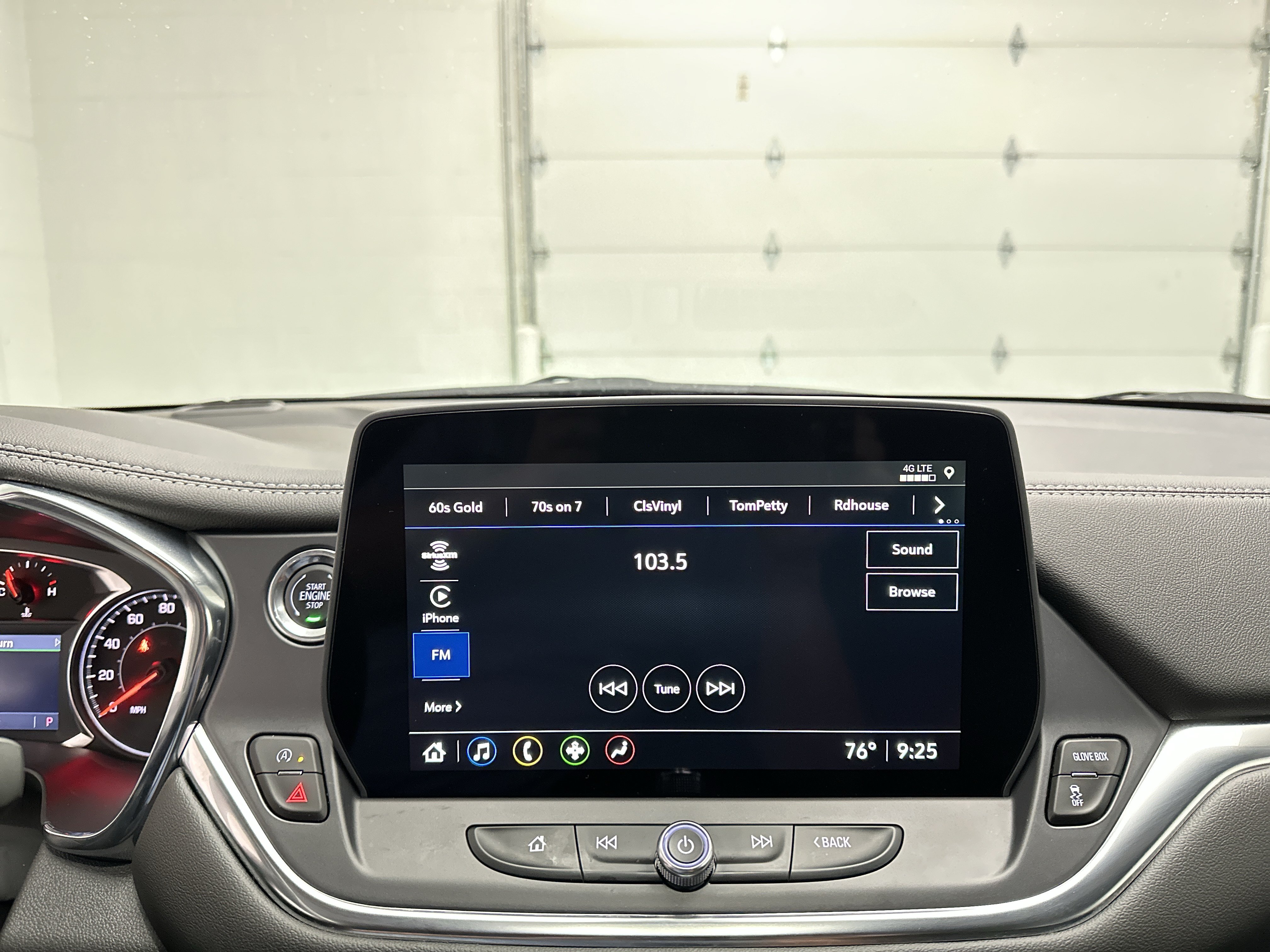 Used 2025 Chevrolet Blazer LT FWD image 27