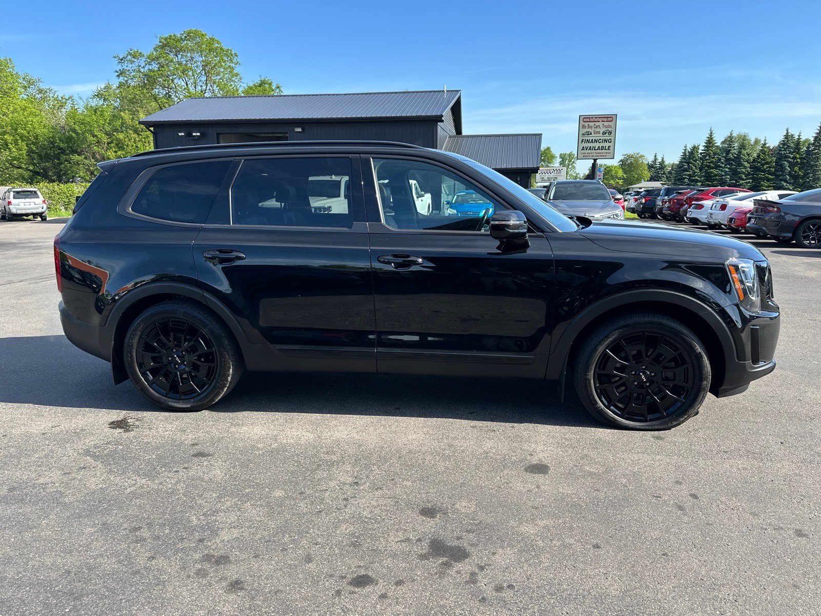 Used 2022 Kia Telluride SX w/ SX Prestige Package AWD/4WD image 2