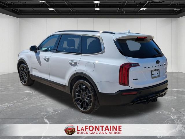 Used 2021 Kia Telluride SX w/ SX Prestige Package image 3