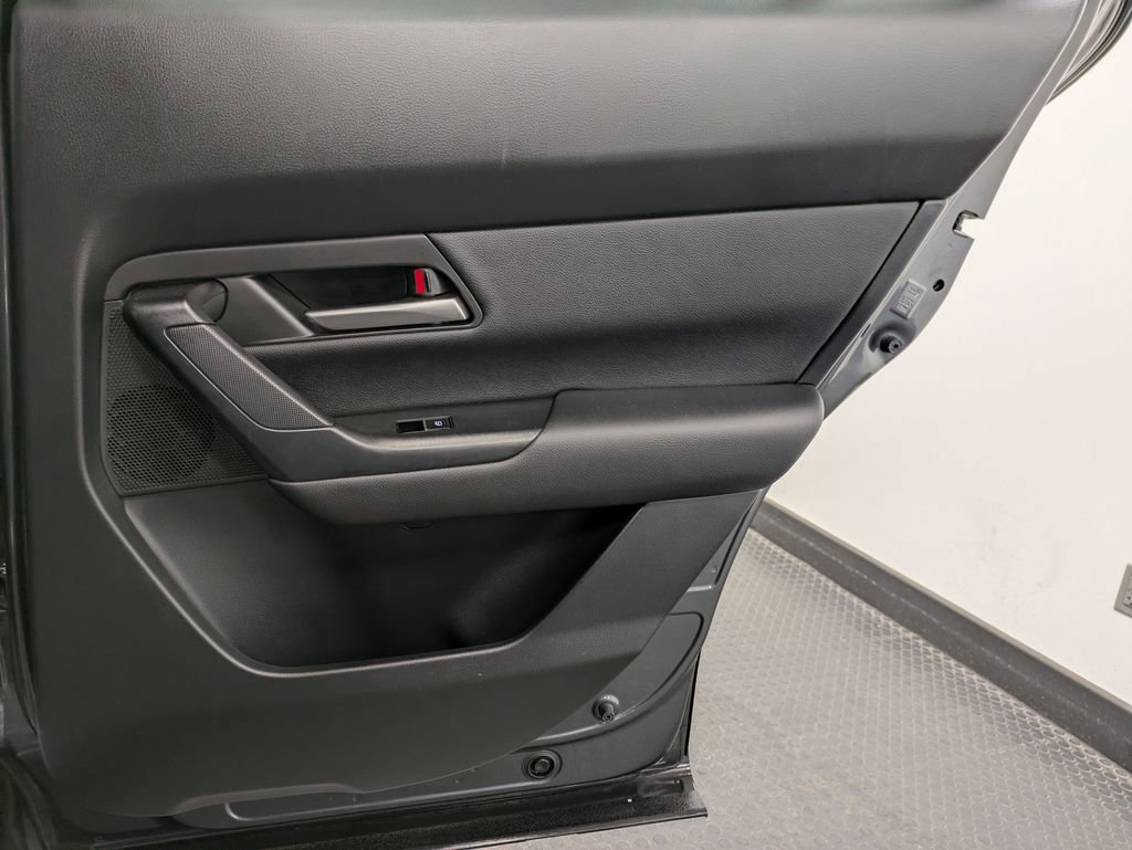 Used 2024 MAZDA CX-50 AWD 2.5 S w/ Weather Package image 27