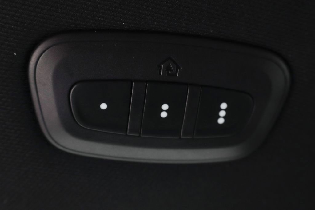 Used 2024 RAM 3500 Limited w/ Night Edition AWD/4WD image 32