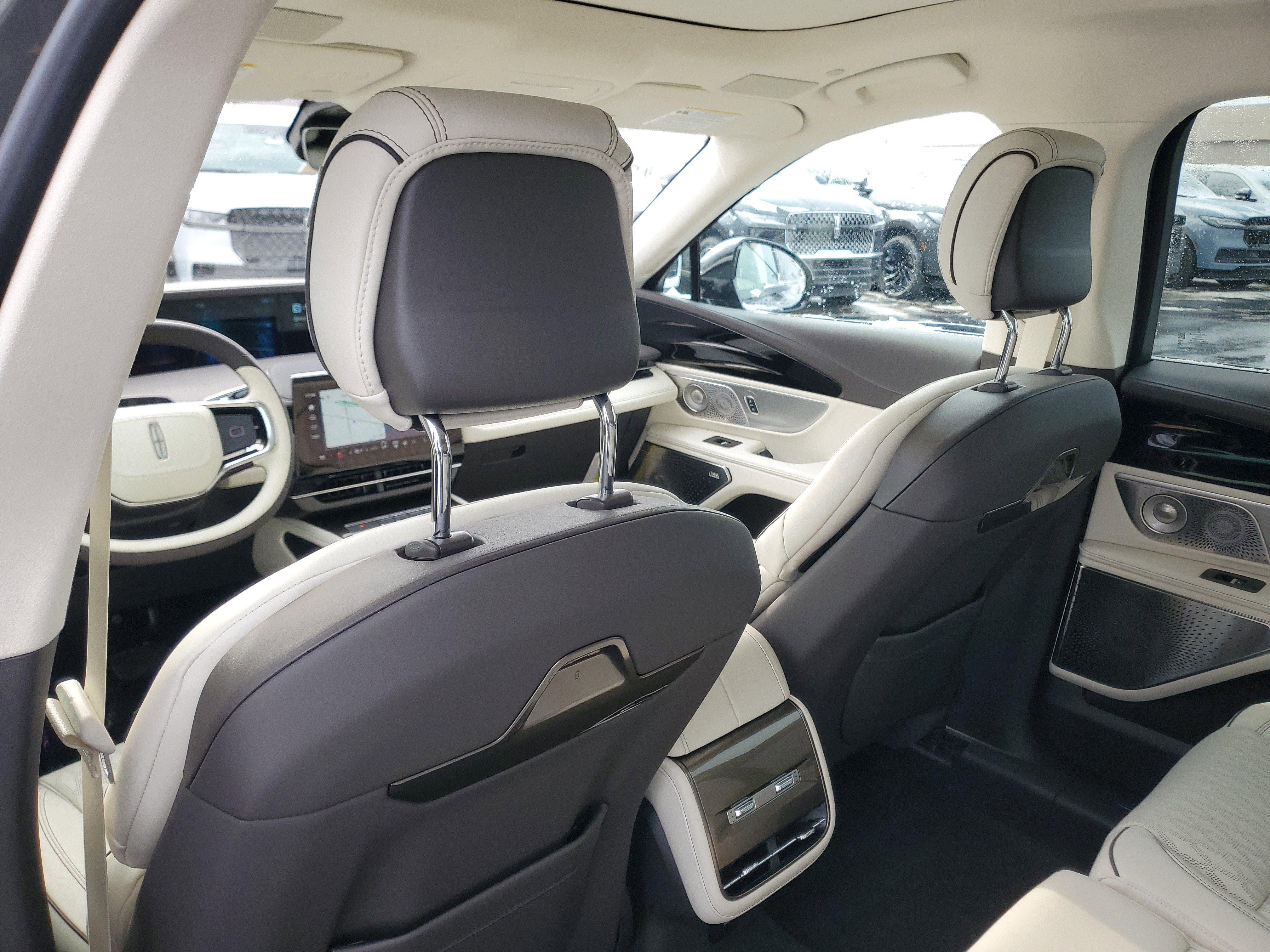 New 2026 Lincoln Nautilus Black Label w/ Jet Appearance Package image 29