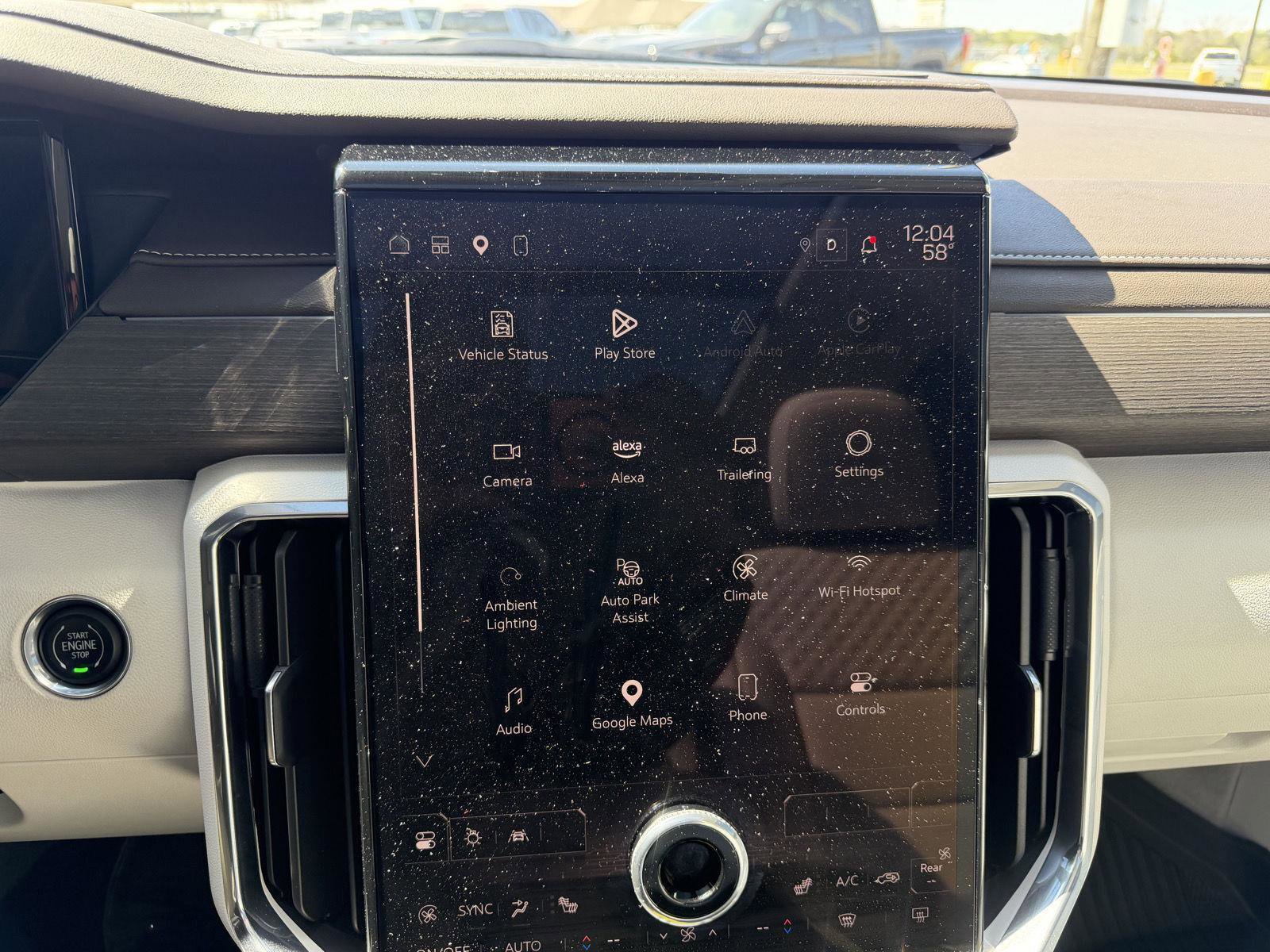 Used 2024 GMC Acadia Denali w/ Super Cruise Package image 16