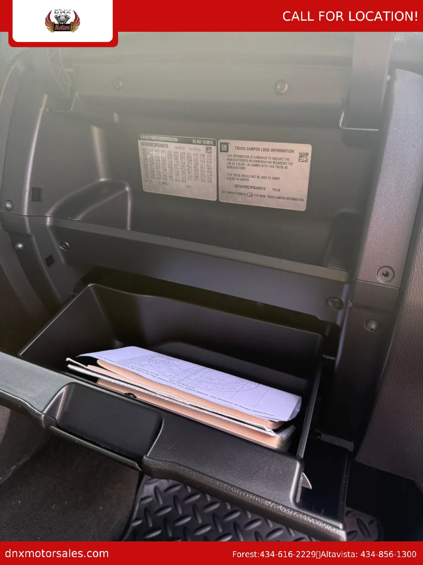 Used 2015 GMC Sierra 1500 SLT w/ SLT Crew Cab Value Package image 31