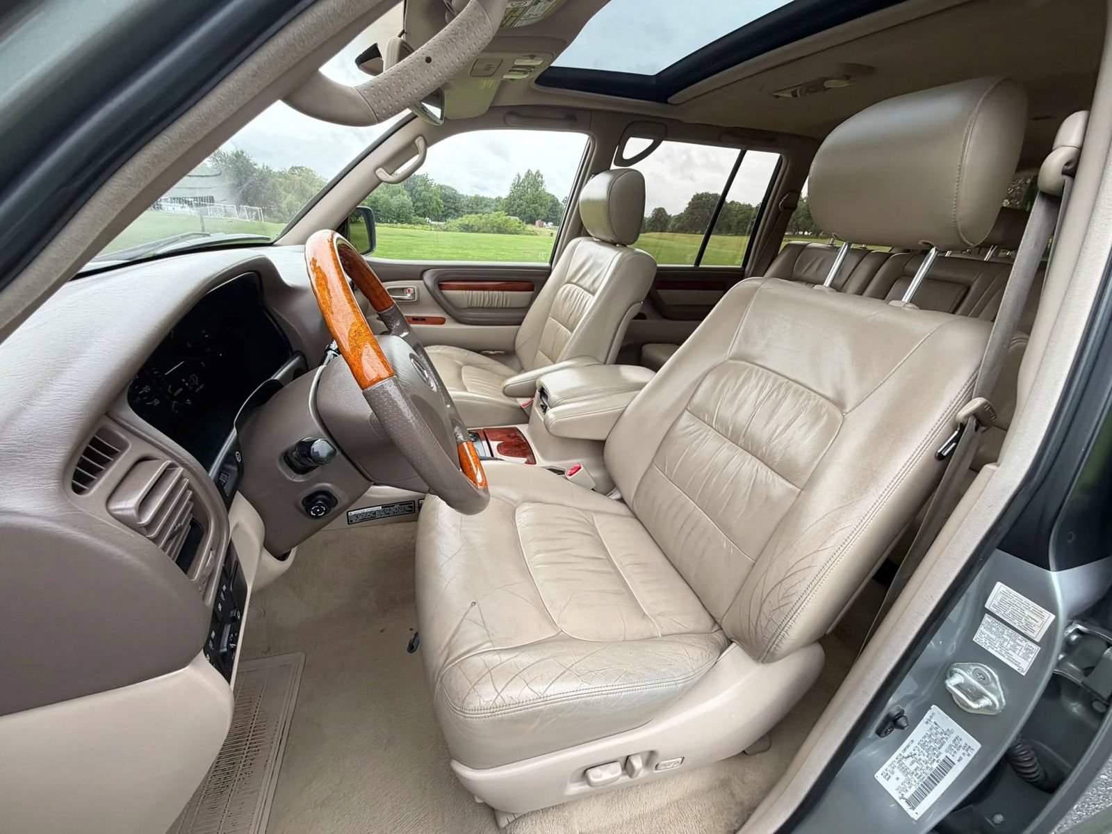 Used 2001 Lexus LX 470 4WD image 44