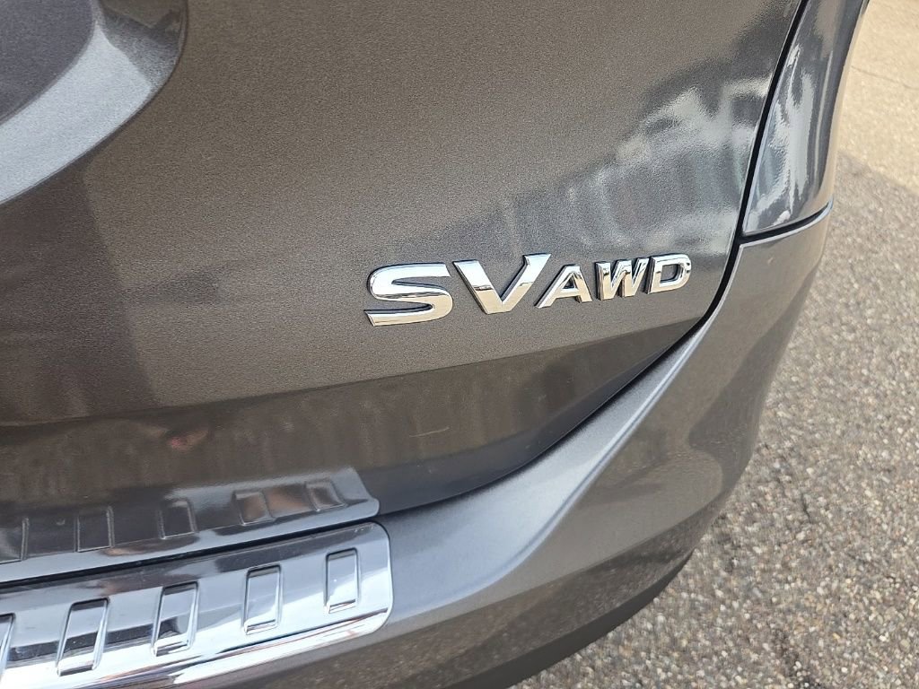 Used 2015 Nissan Rogue SV AWD/4WD image 30