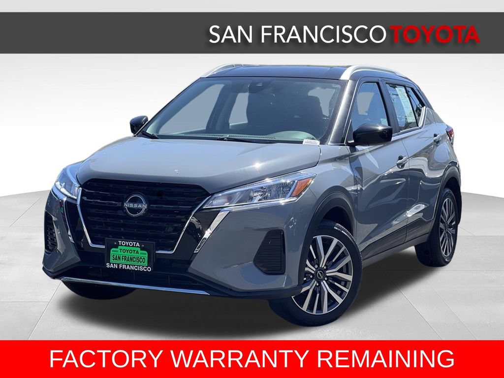 Used 2023 Nissan Kicks SV FWD image 1