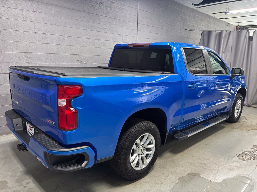Used 2025 Chevrolet Silverado 1500 RST AWD/4WD image 2