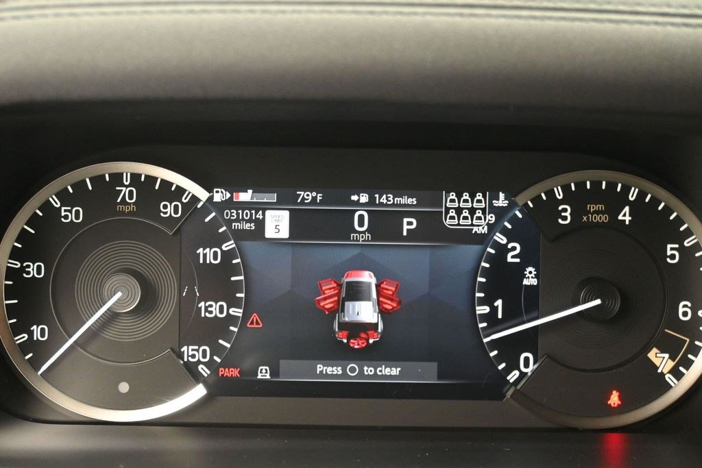 Used 2023 Land Rover Defender 130 X-Dynamic SE AWD/4WD image 15