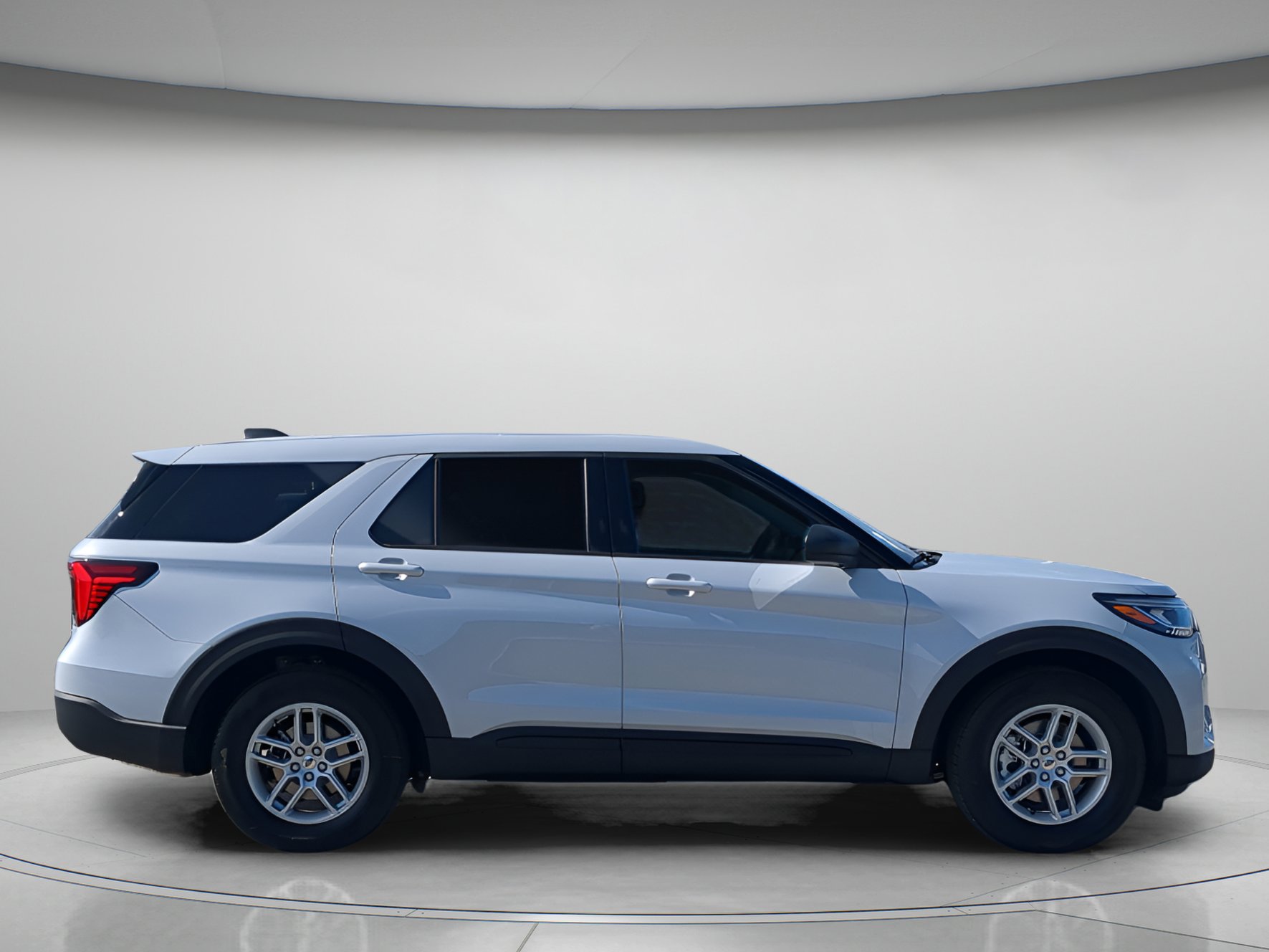 New 2026 Ford Explorer Active RWD image 42
