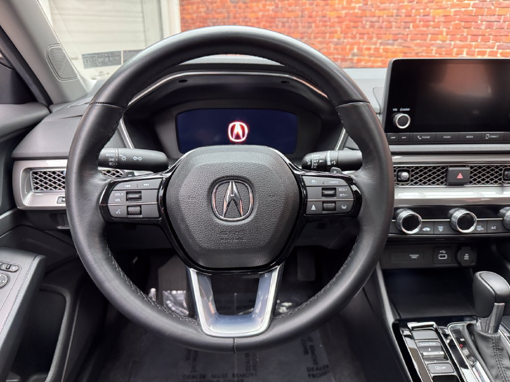 Used 2025 Acura Integra FWD image 13