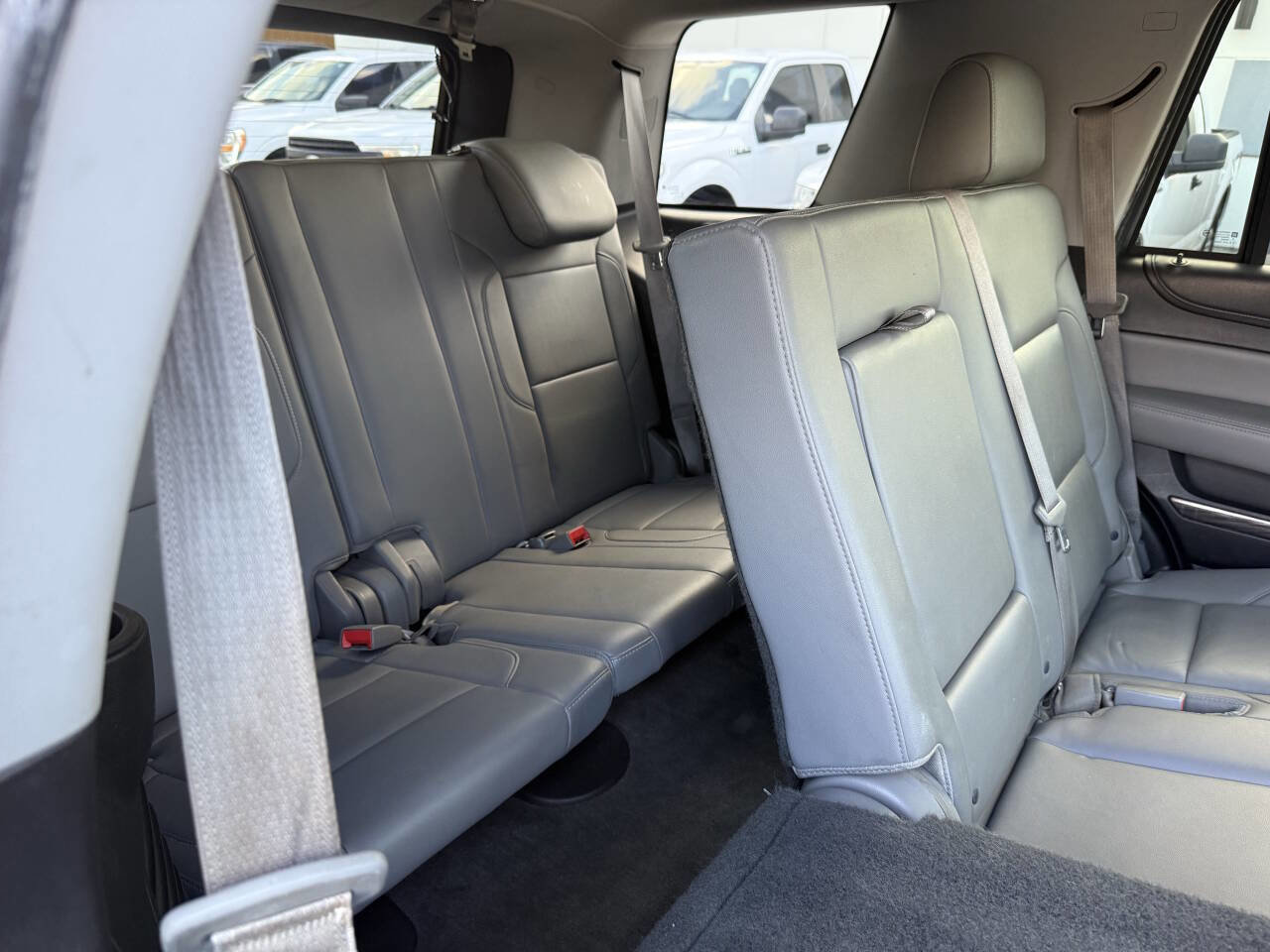 Used 2015 Chevrolet Tahoe LT w/ Luxury Package RWD image 17
