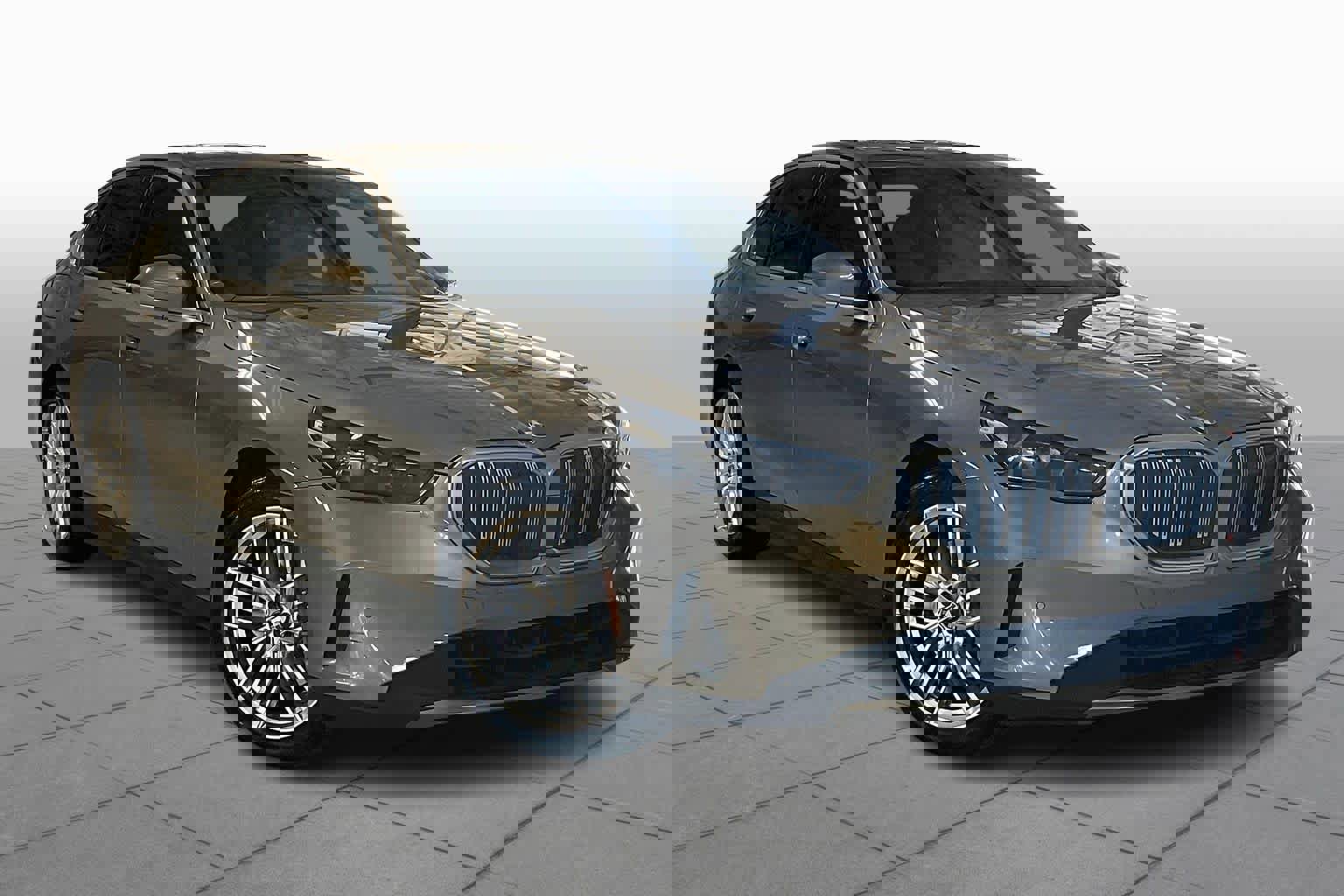 Certified 2025 BMW 530i 530i image 2