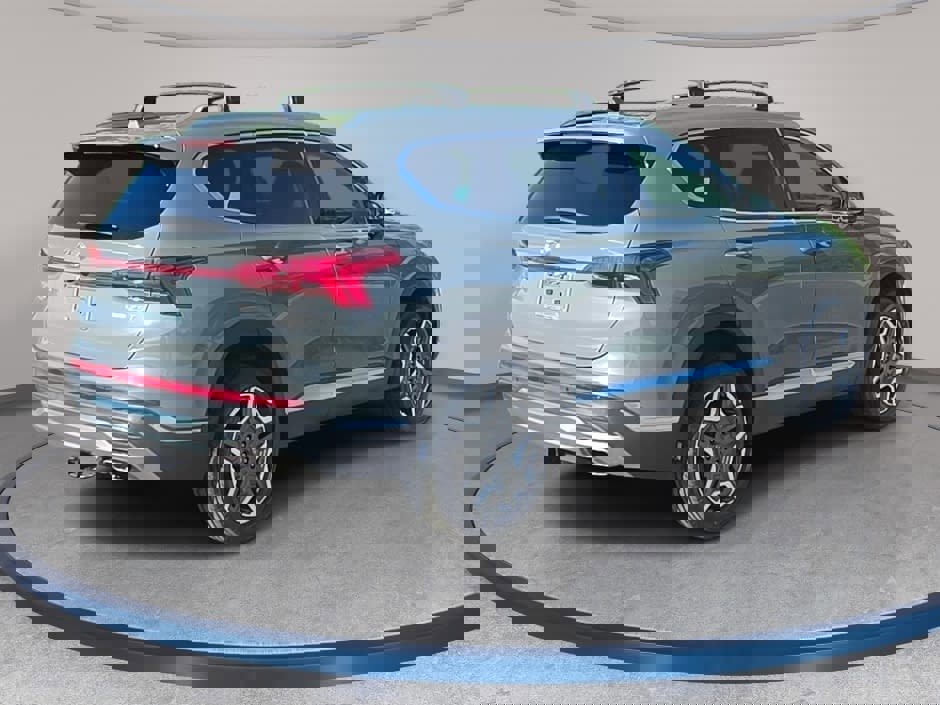 Used 2022 Hyundai Santa Fe Limited AWD/4WD image 5
