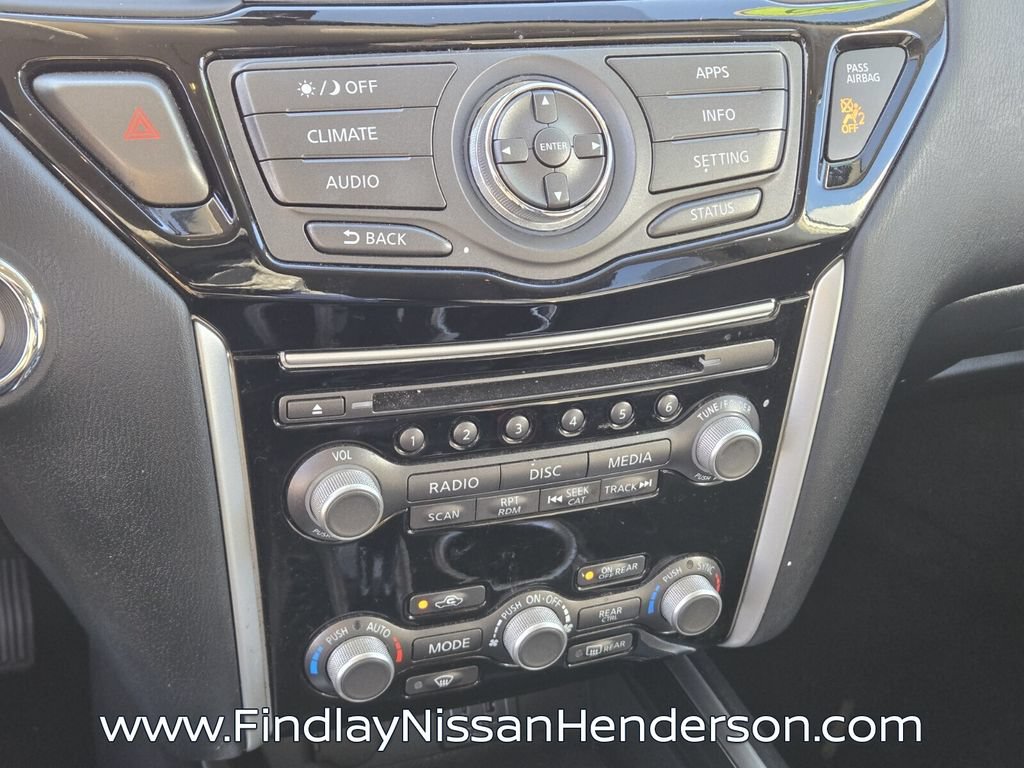 Used 2020 Nissan Pathfinder S FWD image 29