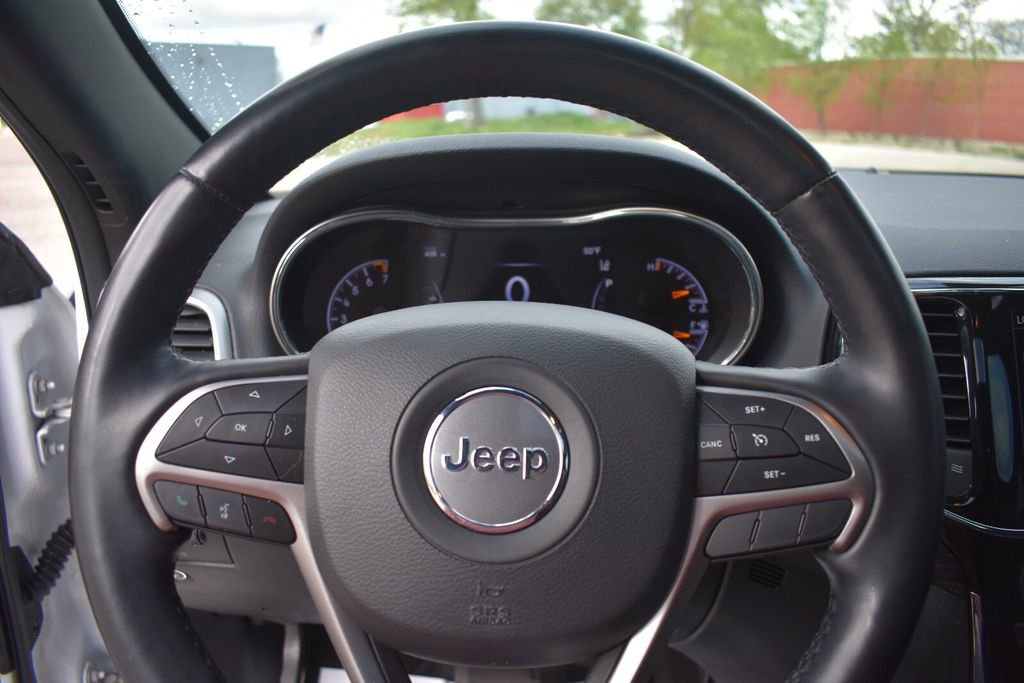 Used 2022 Jeep Grand Cherokee Laredo X AWD/4WD image 40