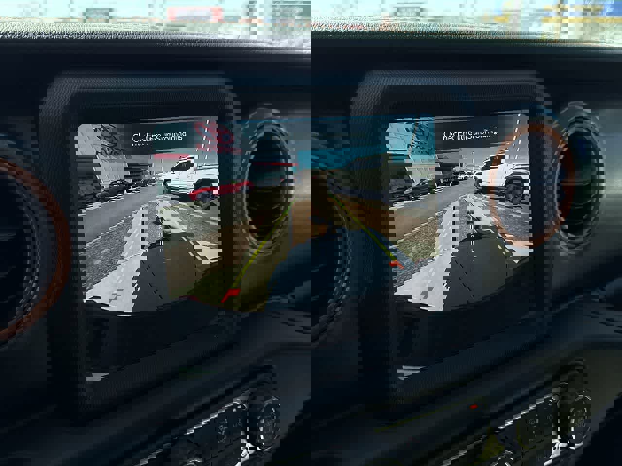 Used 2022 Jeep Gladiator Mojave image 18