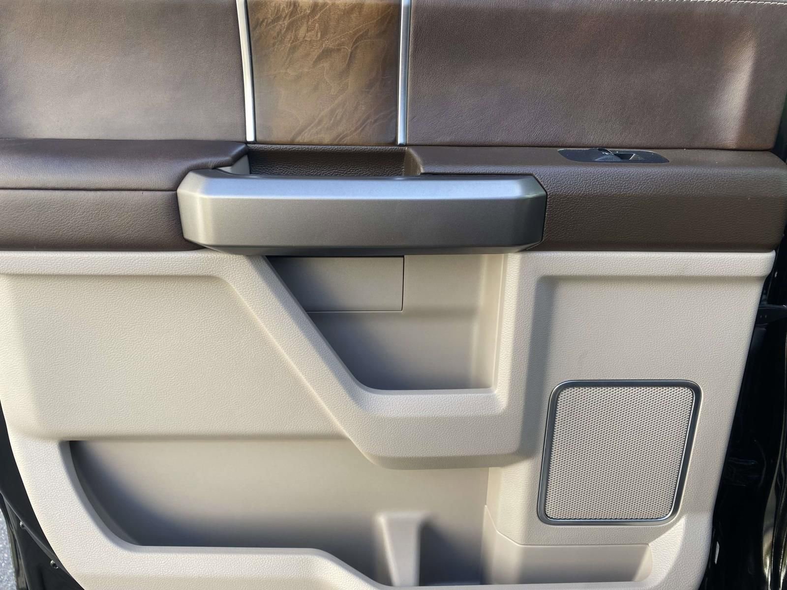 Used 2019 Ford F250 Limited image 14