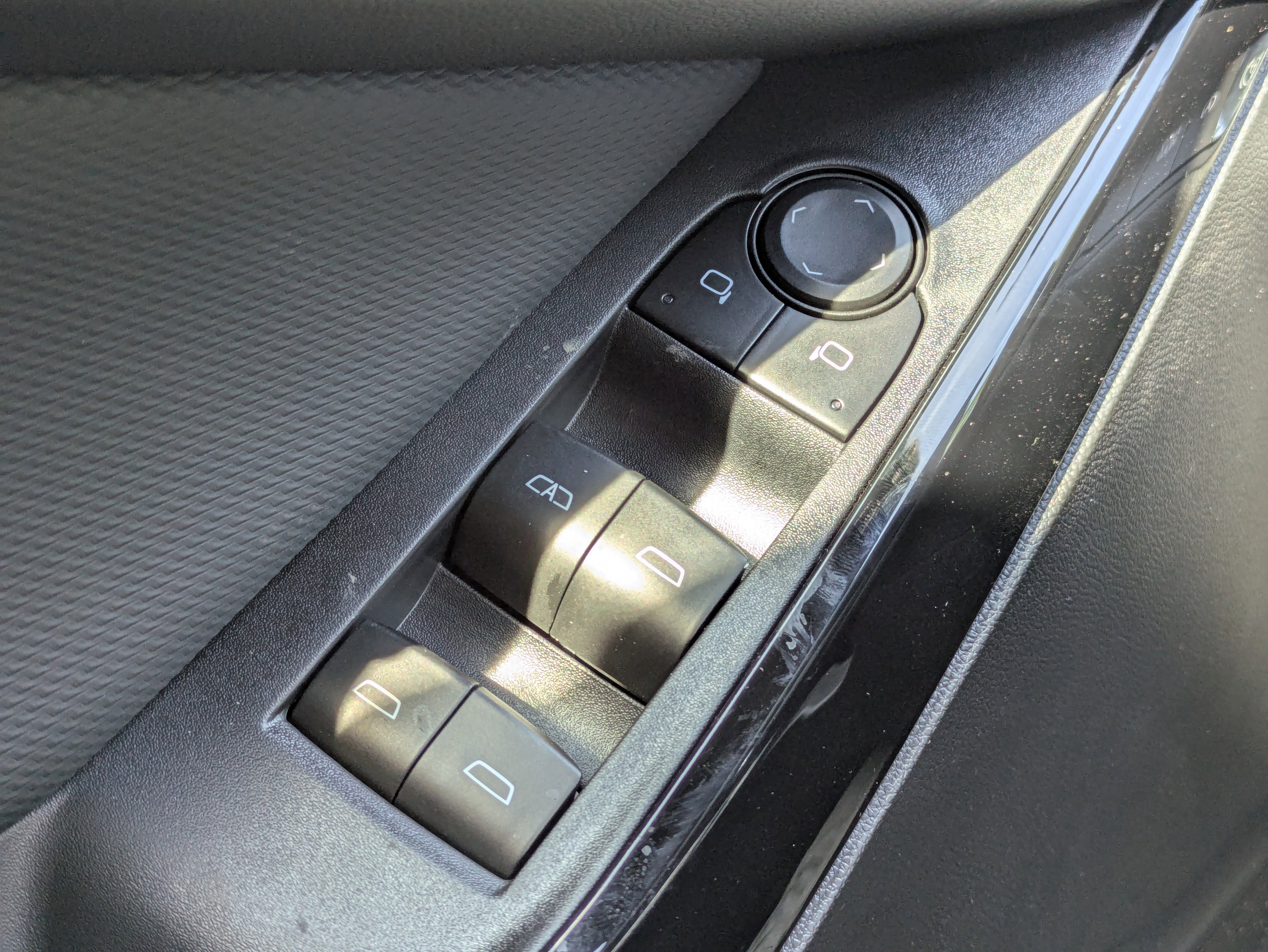 New 2026 Chevrolet Equinox LT w/ Convenience Package II image 16