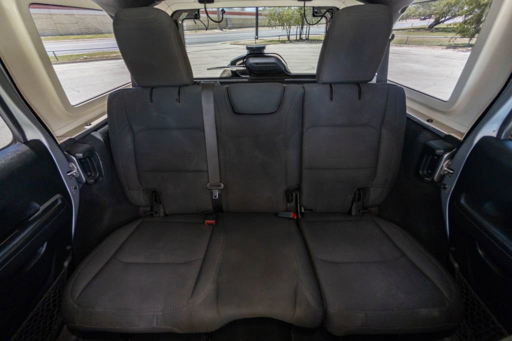 Used 2020 Jeep Wrangler Unlimited Sport S AWD/4WD image 17