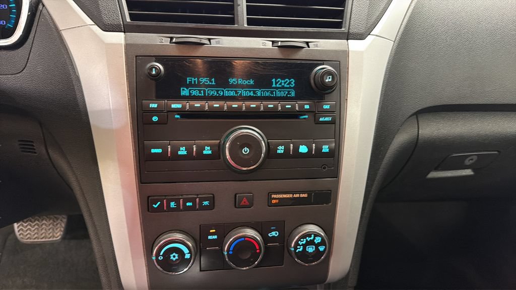 Used 2012 Chevrolet Traverse LT w/ All-Star Edition AWD/4WD image 11