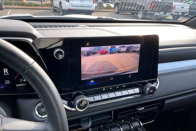 Used 2024 Chevrolet Colorado LT w/ LT Convenience Package image 11