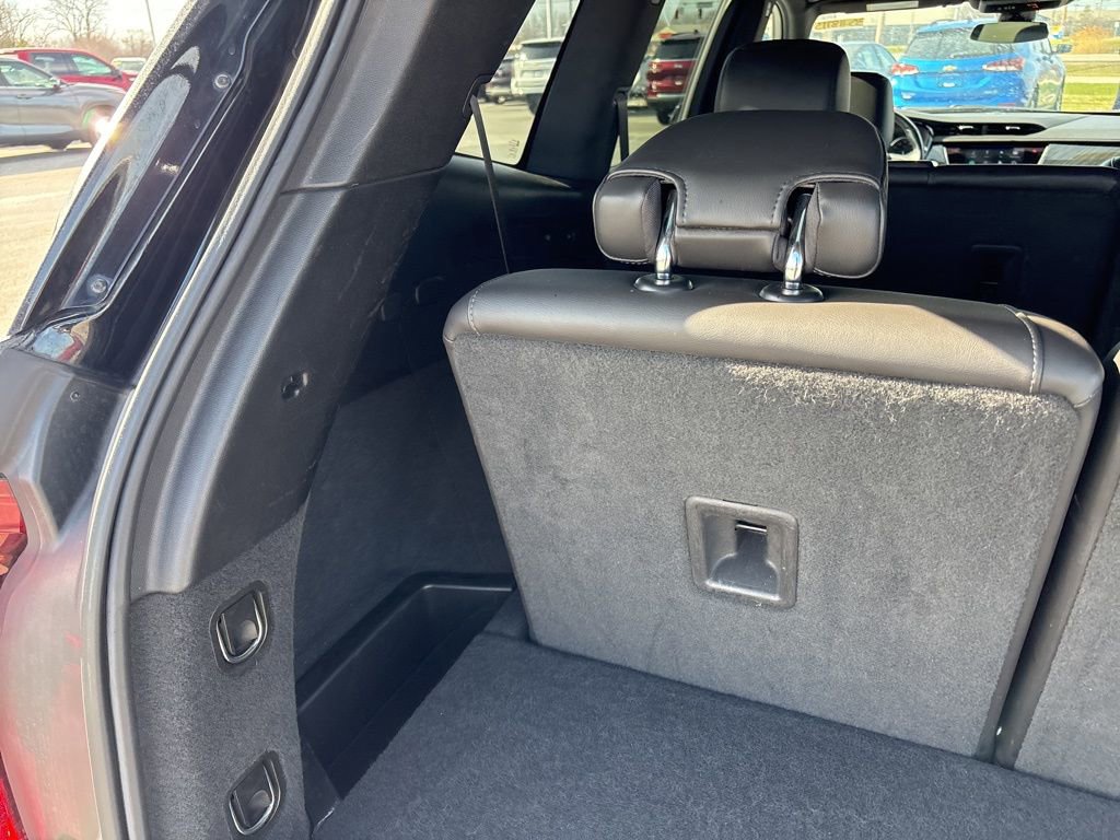 Certified 2023 Cadillac XT6 Premium Luxury image 9