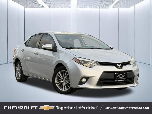Used 2014 Toyota Corolla LE FWD image 1