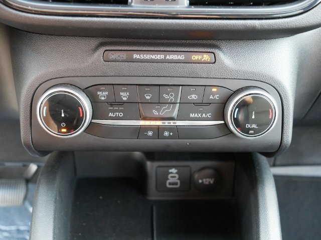 Used 2025 Ford Escape ST-Line AWD/4WD image 30