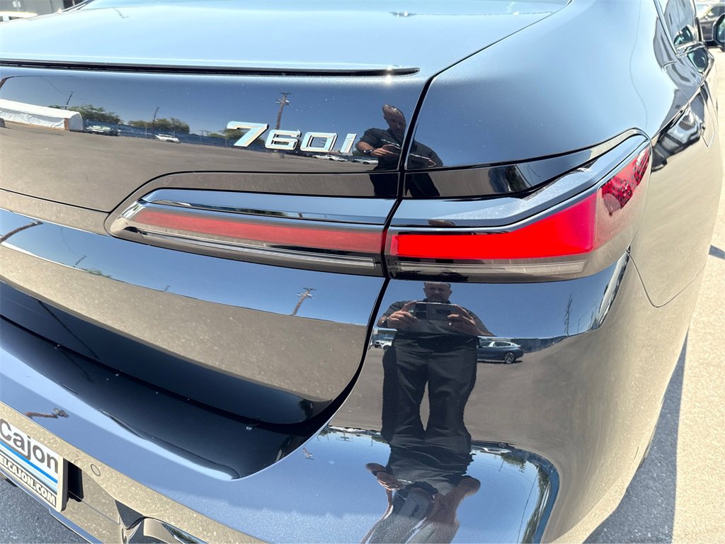 New 2025 BMW 760i xDrive image 17