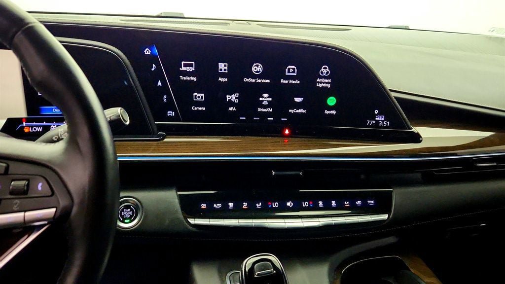 Used 2024 Cadillac Escalade Sport Platinum w/ LPO, ONYX Package AWD/4WD image 17