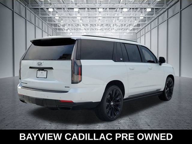 Used 2025 Cadillac Escalade ESV Sport Platinum w/ LPO, ONYX Package AWD/4WD image 6