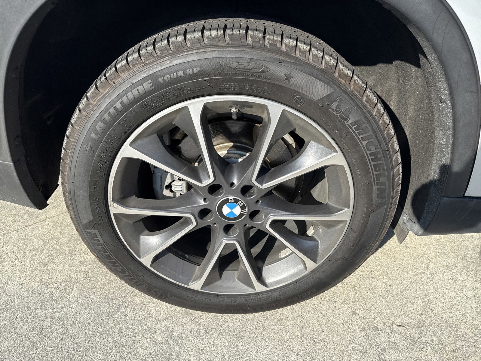 Used 2014 BMW X5 xDrive35d image 14